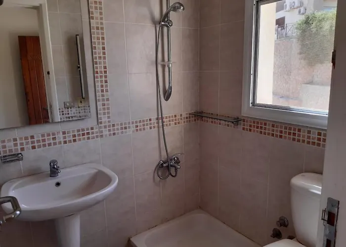 It Has A Very Good Looking View For Sea And Pool Appartement Ain Sukhna